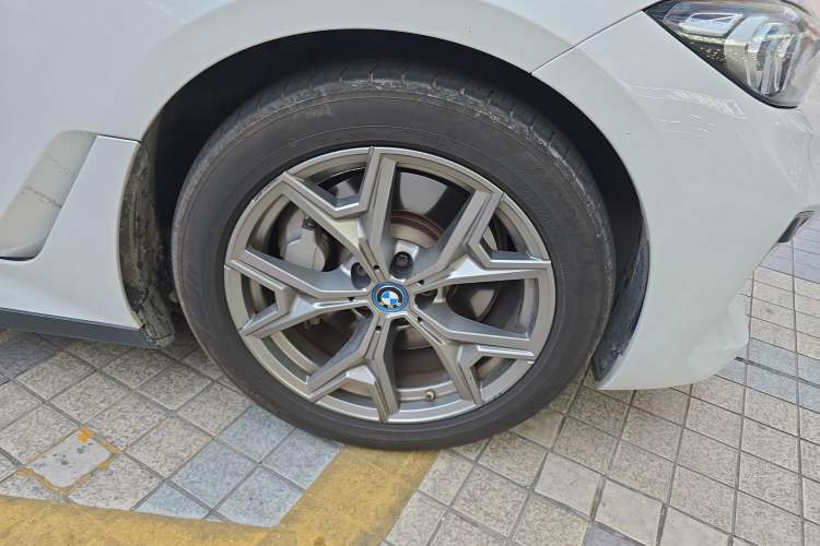 Used BMW i3 2022 eDrive 35 L