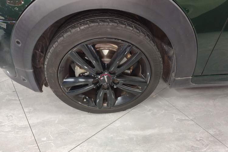 Used  MINI 2018 1.5T COOPER Racing Edition Five-Door Version
