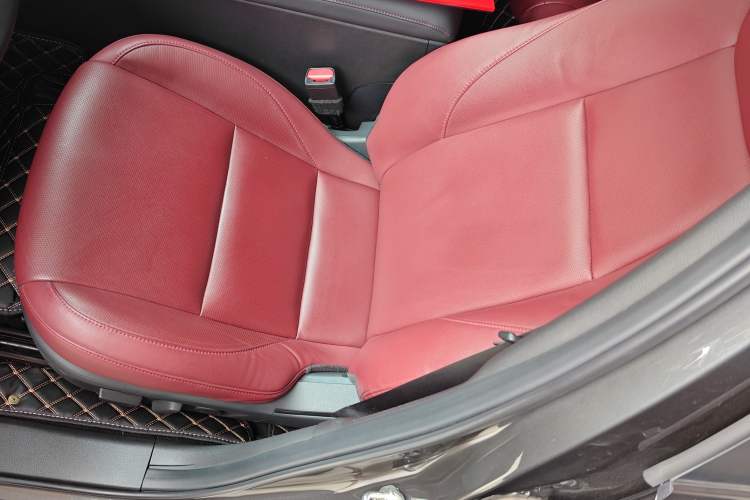 Used Mazda Mazda 3 Axela 2022 2.0L Automatic Zhi Rui Obsidian Edition