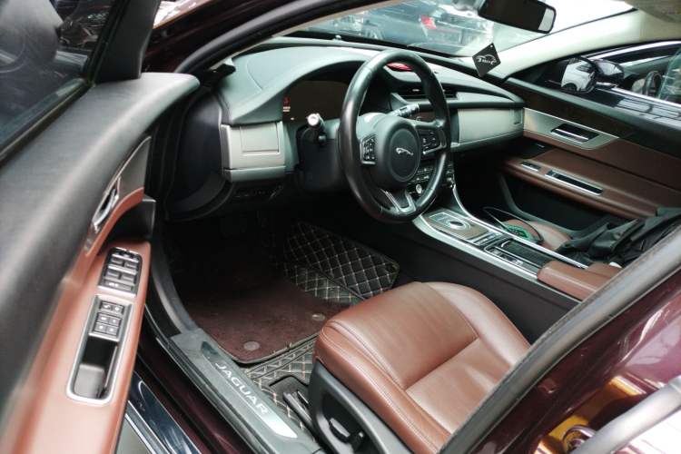 Used Jaguar XFL 2018 XFL 2.0T 250 PS Luxury Edition