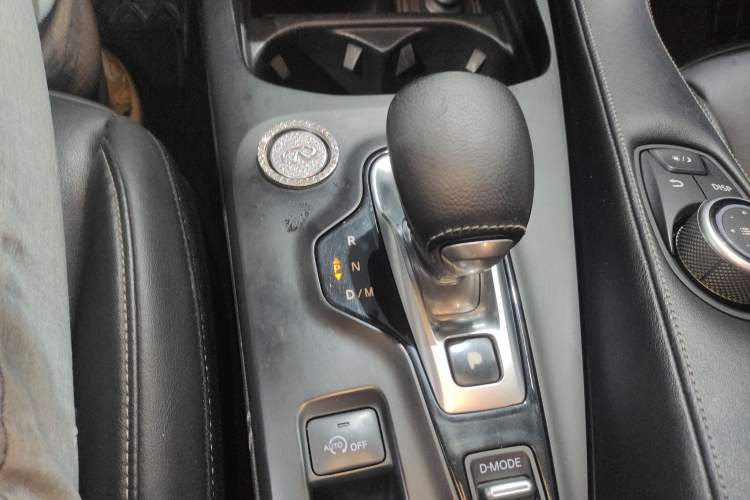 Used Infiniti QX50 2020 2.0T Two-Wheel Drive Fashion Edition
