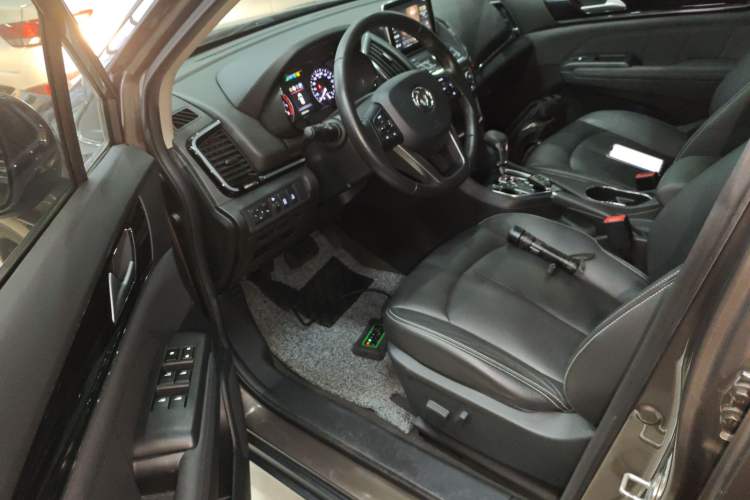 Used Dongfeng Aeolus AX5 2017 1.4T Automatic Fun Edition
