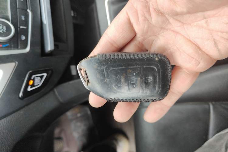 Used Dongfeng Aeolus AX7 2015 2.0L Manual Zhiyi Trim