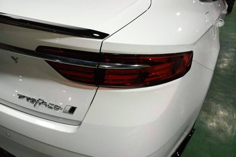 Used Geely Auto Preface 
