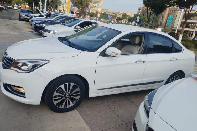 Used Dongfeng Aeolus A60 2016 1.5L Manual Luxury Model
