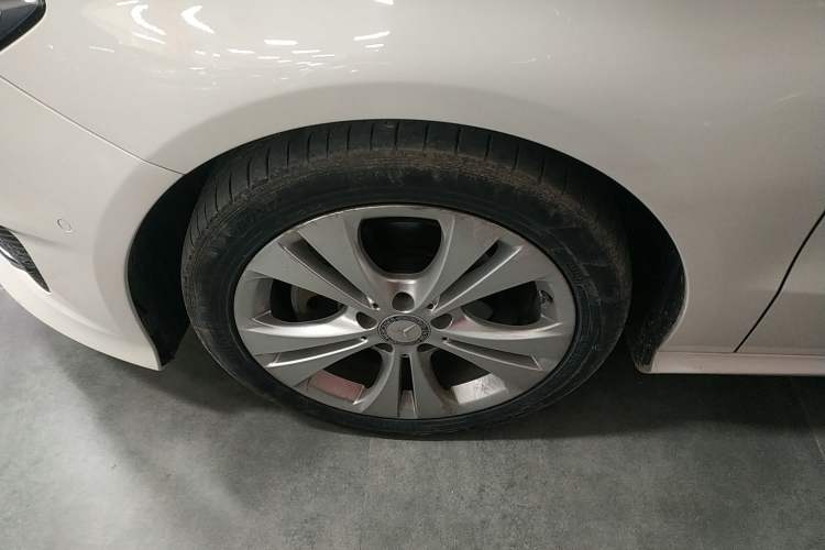 Used Mercedes-Benz B-Class 2015 B 200 Fashion Model