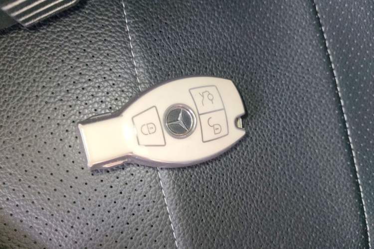 Used Mercedes-Benz C-Class 2017 Restyled C 180 L Fashion Edition Sport Version