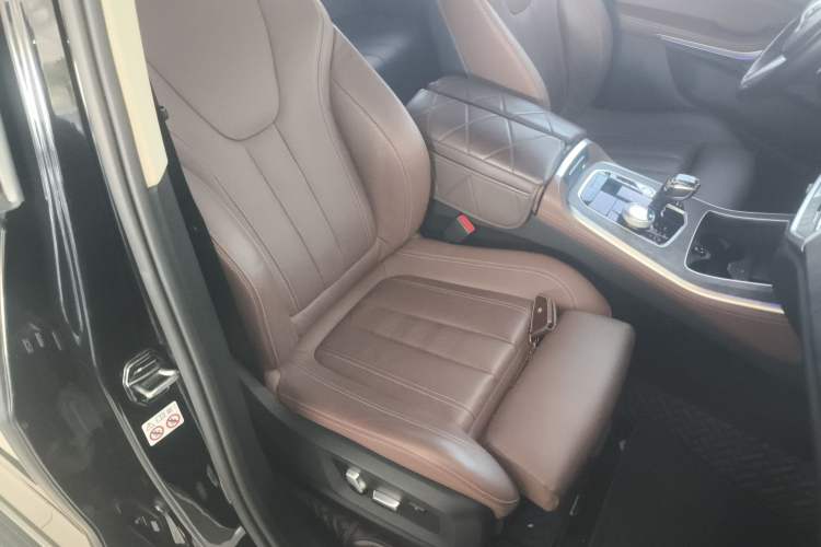 Used BMW X5 2021 xDrive40i M Sport Package
