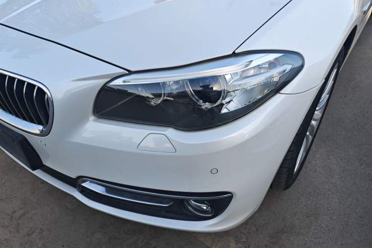 Used BMW 5 Series 2014 525Li Luxury Design Package