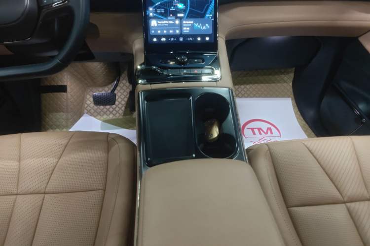 Used Nio ES8 2020 415 km Range 7-Seater Version