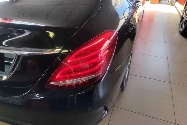 Used Mercedes-Benz C-Class 2015 C 200 L Sport Edition