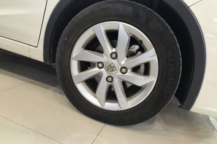 Used Baojun 310W 2017 1.5L Manual Fashion Model China V
