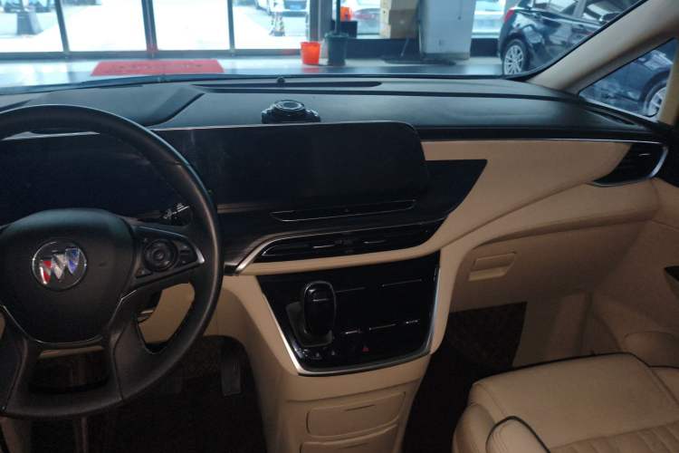 Used Buick GL8 2022 ES Landtrek 653T Flagship Model
