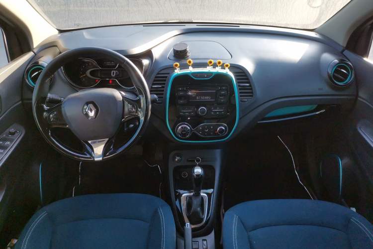 Used Renault Captur 2015 1.2T Automatic Comfort First Edition
