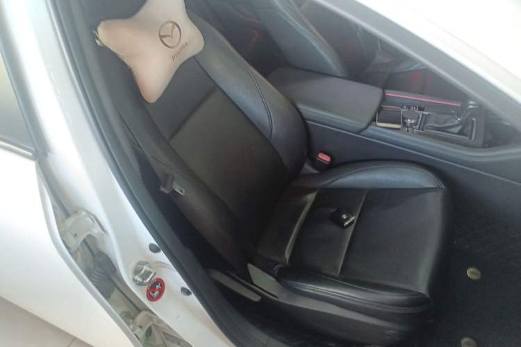 Used Mazda Mazda 3 Axela 2021 2.0L Automatic Zhiqing Edition
