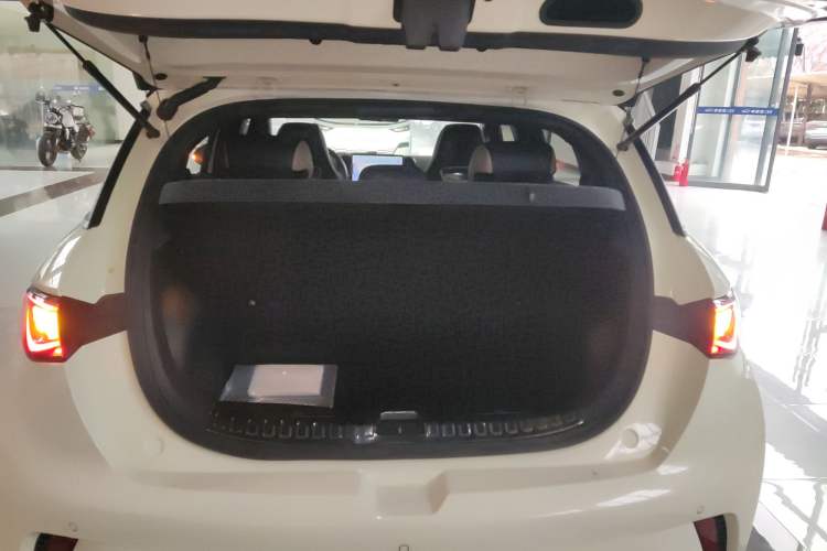 Used BYD Dolphin 2021 405 km Fashion Edition
