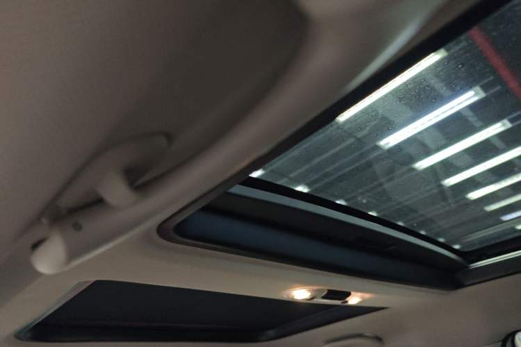 Used  MINI 2019 2.0T COOPER S Artist Five-Door Edition
