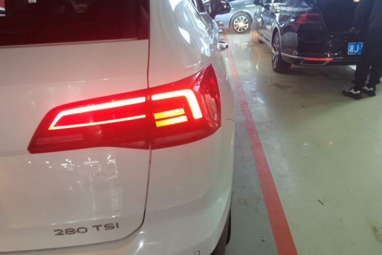 Used Volkswagen Tharu 2021 280TSI Two-Wheel Drive Comfort Edition