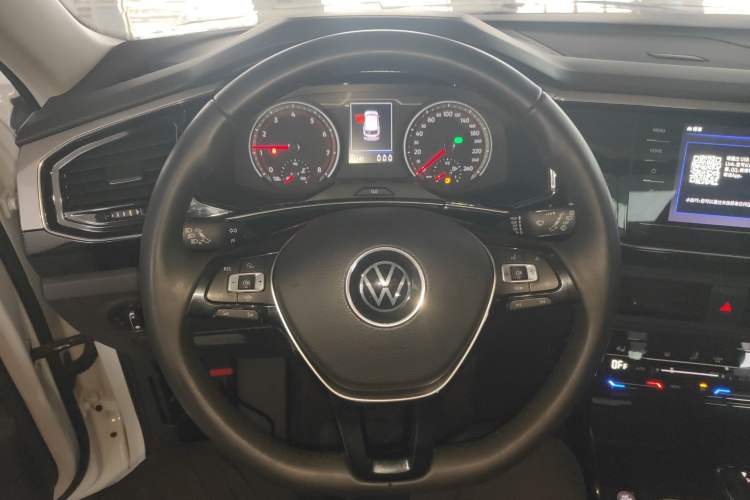 Used Volkswagen Tayron 2020 330TSI Two-Wheel Drive Luxury Smart Connectivity Version
