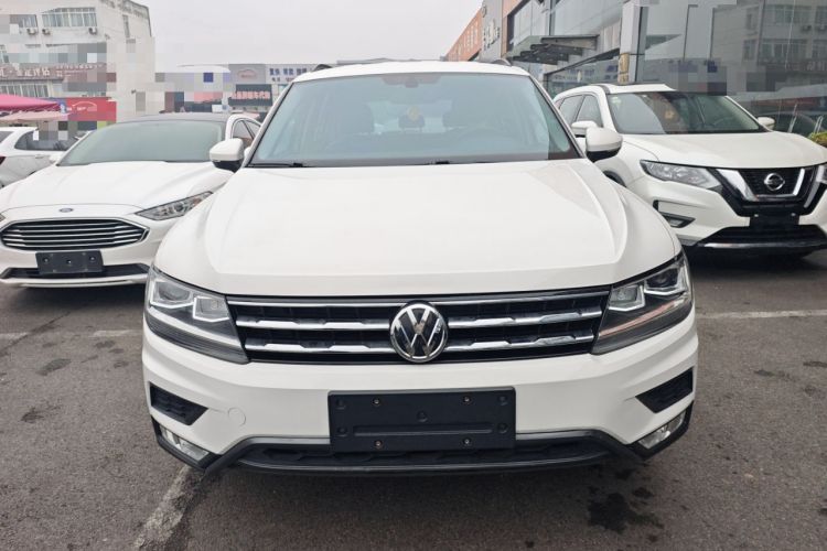 Used Volkswagen Tiguan L 2017 330TSI Automatic Two-Wheel Drive Luxury Edition
