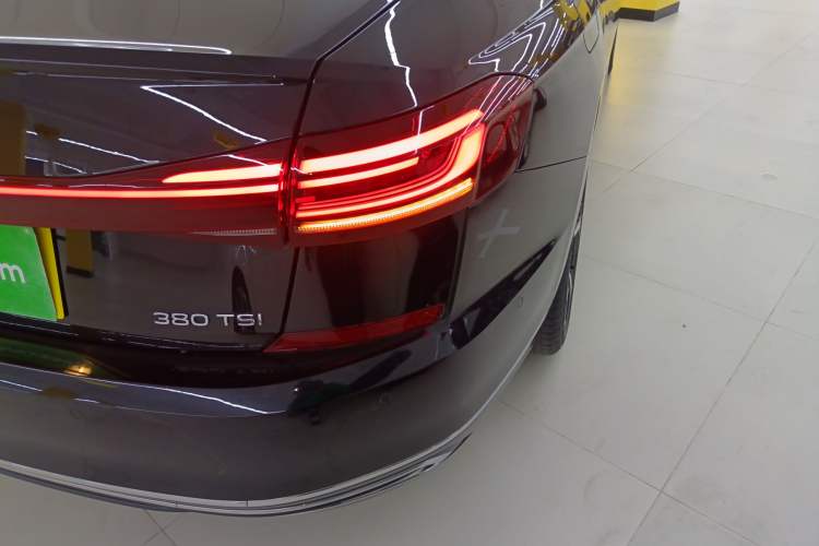 TDK.VehicleDetails.img