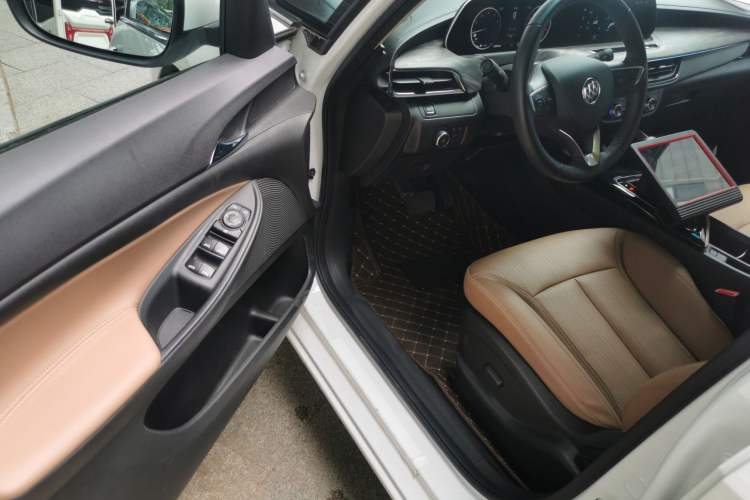 Used Buick GL6 2021 323T Mild Hybrid Connect Luxury Model