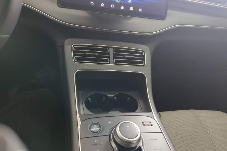 Used BYD Destroyer 05 2024 HONOR Edition DM-i 55KM Luxury Model
