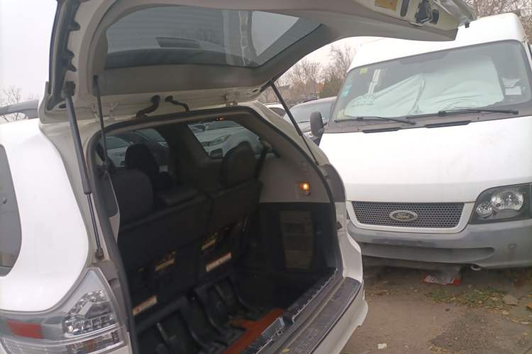 Used Toyota Sienna 2016 3.5L Two-Wheel Drive 7-Seater Parallel Import