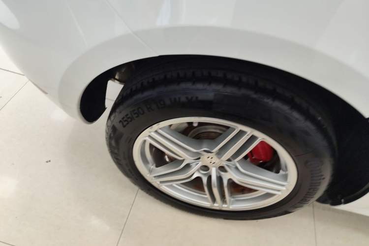 Used Porsche Macan 2016 Macan Turbo 3.6T
