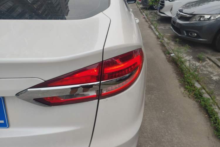 Used Ford Mondeo 2020 EcoBoost 180 Stylish Model
