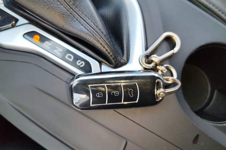 Used GAC Trumpchi GS4 2015 200T G-DCT Luxury Edition
