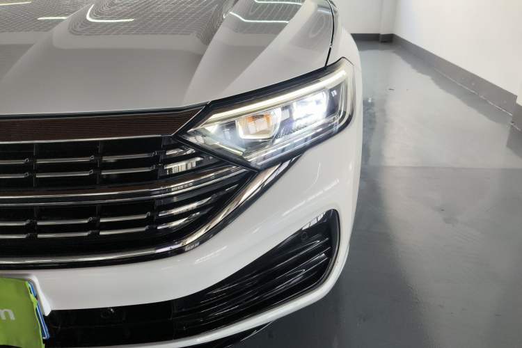 Used Volkswagen Sagitar 2023 300TSI DSG Excellence Edition
