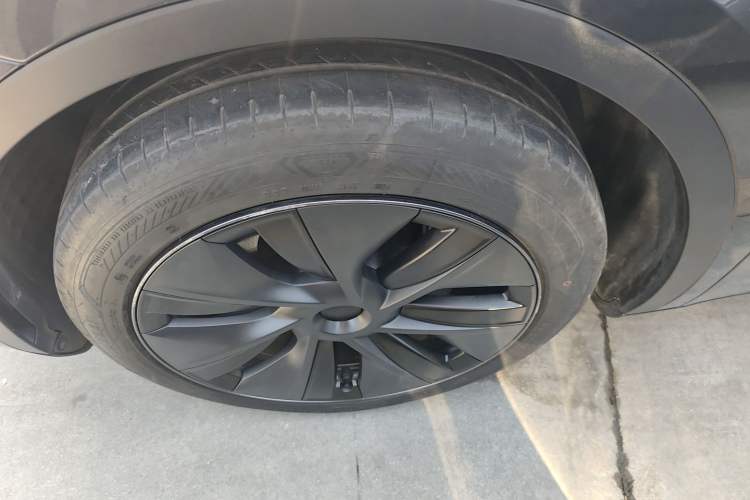 Used Tesla Model Y 2024 Rear-Wheel-Drive Version