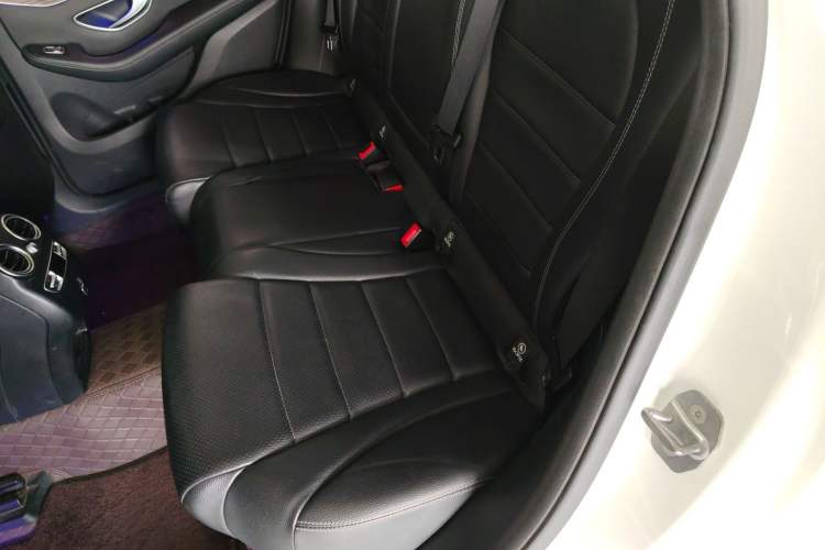 Used Mercedes-Benz GLC 2022 Facelift GLC 260 L 4MATIC Luxury Edition
