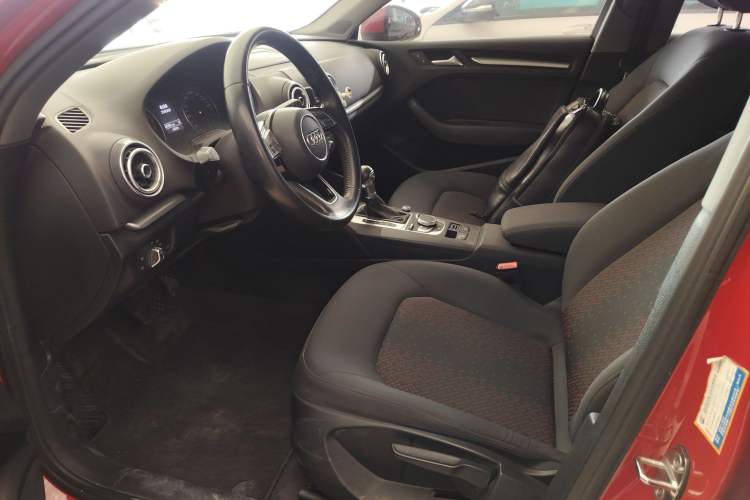 Used Audi A3 2019 Limousine 35 TFSI Ambition China V
