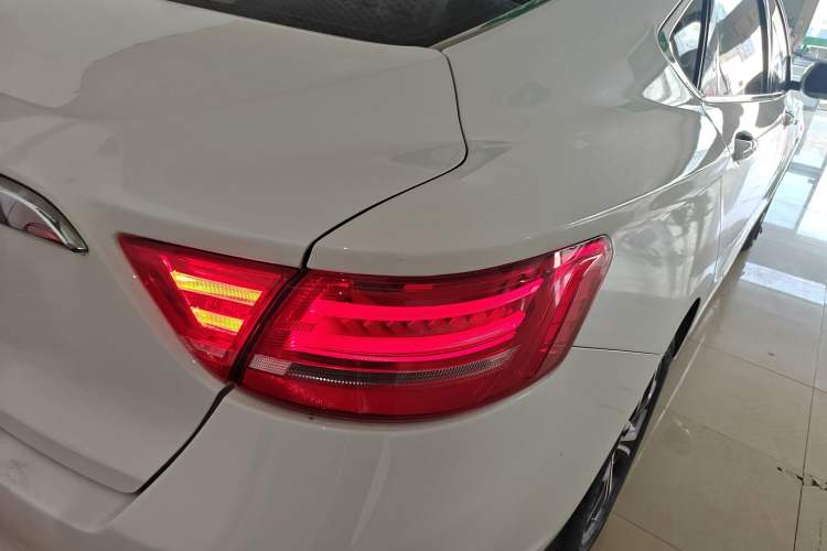 Used Geely Auto Emgrand GT 2017 1.8T Luxury Model
