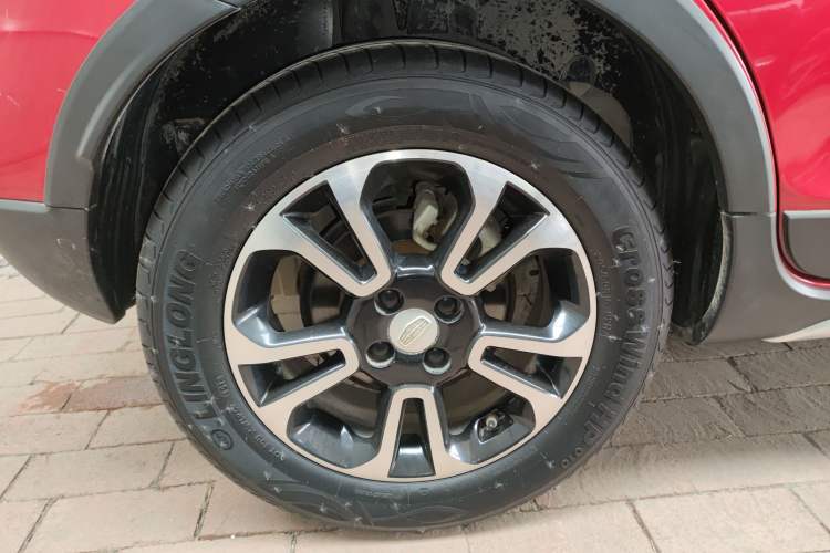 Used Geely Auto Vision X3 2017 1.5L Manual Elite Model
