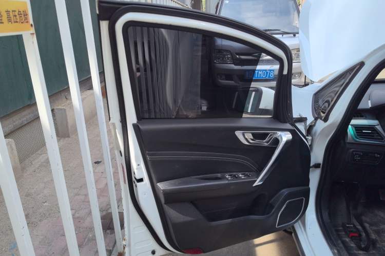 Used Geely Auto Vision X3 2017 1.5L Manual Elite Model
