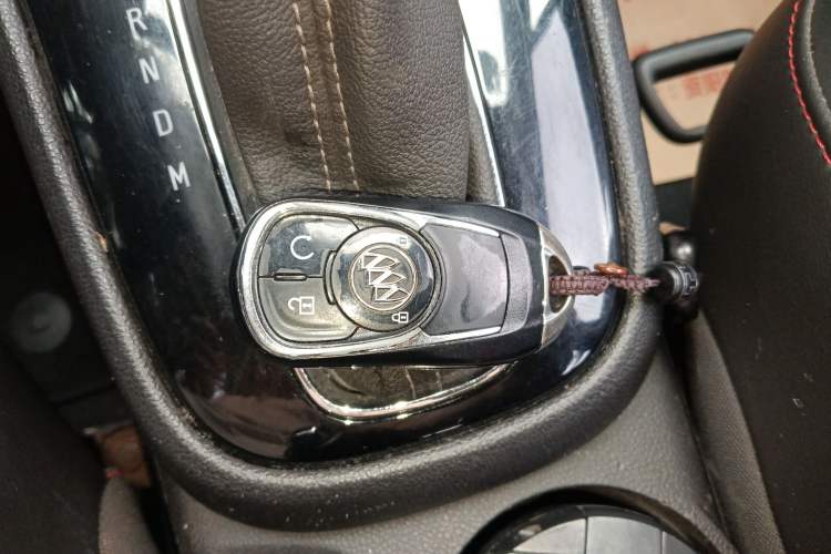 Used Buick Encore 2016 18T Automatic Two-Wheel Drive Urban Elite Model
