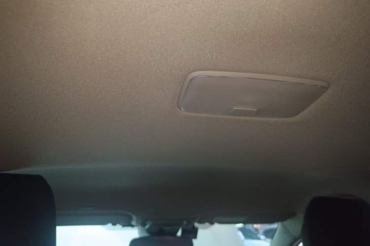 Used Toyota Levin 2023 Smart Electric Hybrid Dual-Engine 1.8L Leading Edition
