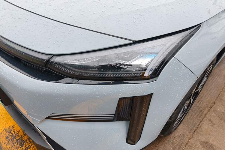 Used Geely Galaxy L6 2023 125km Starship