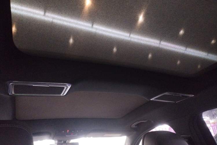 Used Mercedes-Benz GLC 2021 GLC 260 L 4MATIC Luxury Model
