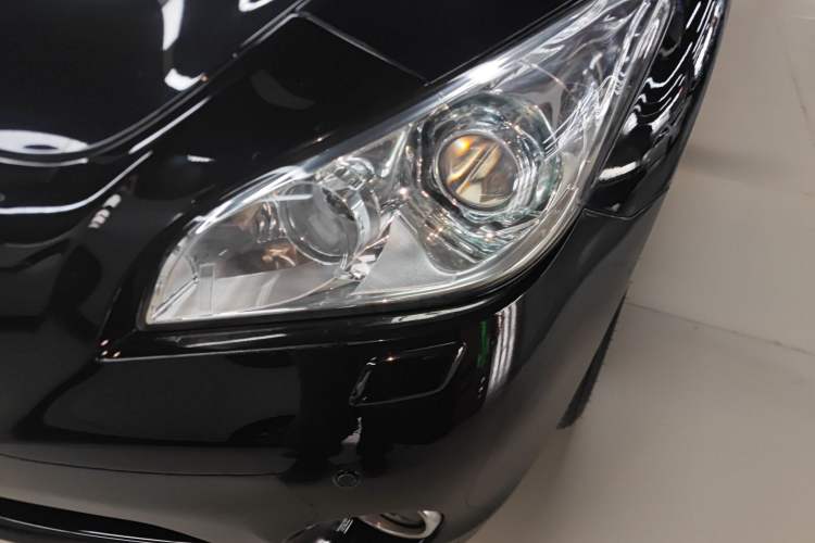 TDK.VehicleDetails.img