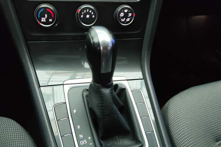 Used Volkswagen Golf 2018 1.6L Automatic Comfort Model
