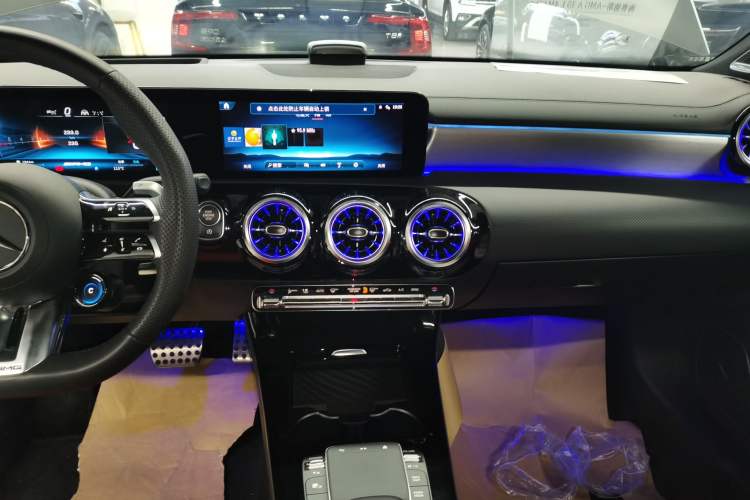 Used Mercedes-Benz A-AMG 2024 AMG A 35 L 4MATIC