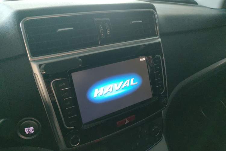 Used Haval M6 2019 1.5T Manual Two-Wheel Drive Elite Version China VI Standard
