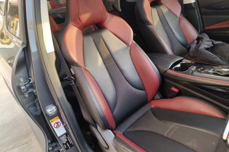 Used Oshan X5 2021 1.5T DCT Flagship Edition
