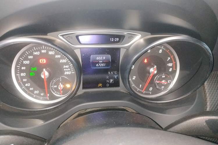 Used Mercedes-Benz GLA 2017 GLA 220 4MATIC Fashion Model
