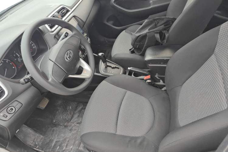 Used Hyundai Verna 2017 1.4L Automatic YueXiang Edition China V-standard