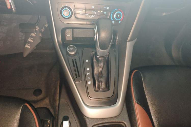 Used Ford Focus 2017 Hatchback 1.6L Automatic Comfort Plus SmartDrive Edition
